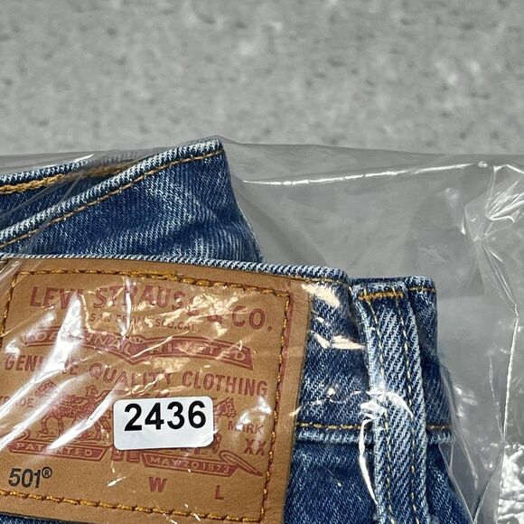 Levi's Shorts Womens Size 26 Blue Distressed Cut Off Denim Shorts Pockets - Picture 14 of 14